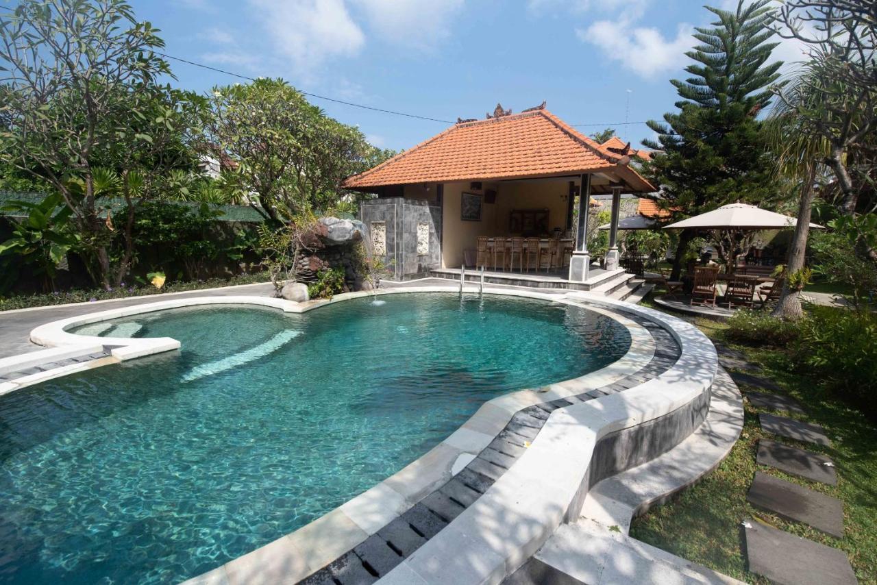 D'Kubu Legian Hotel Exterior photo