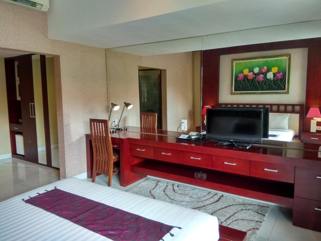 D'Kubu Legian Hotel Exterior photo